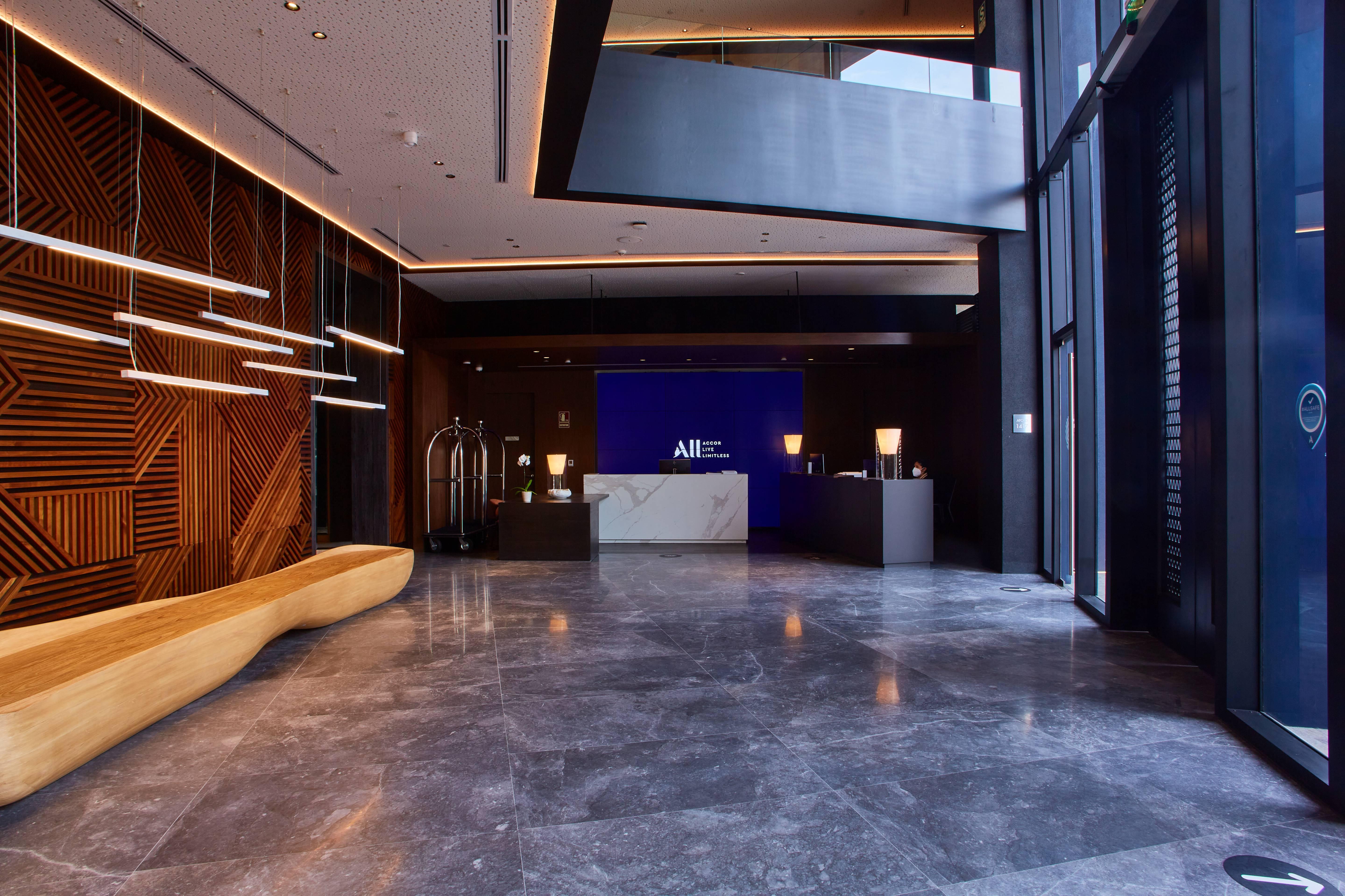Pullman Lima Miraflores 외부 사진 AJE's headquarters in the AJE House, 100 William Street, Perth, Western Australia