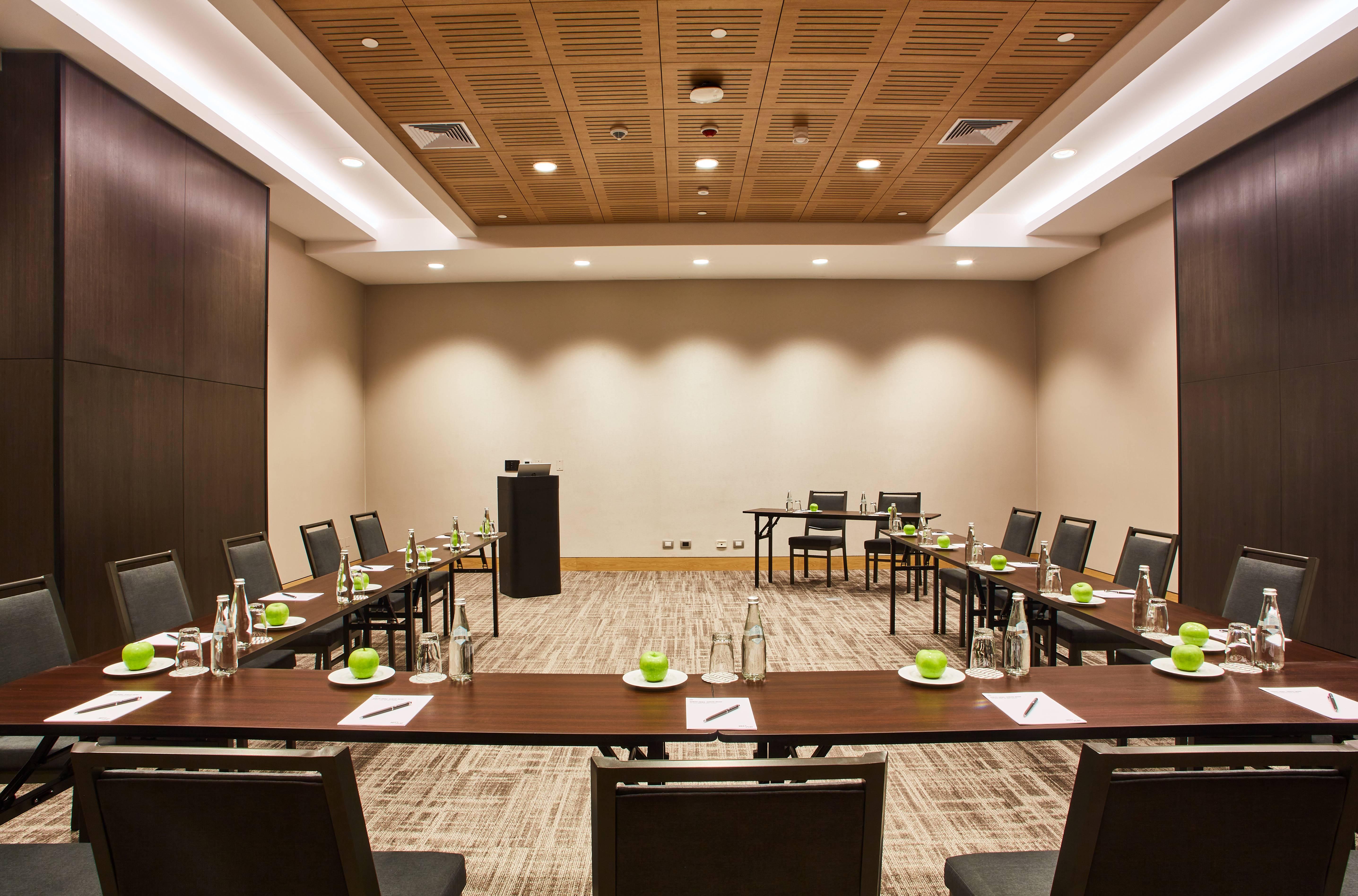 Pullman Lima Miraflores 외부 사진 Meeting room at the hotel
