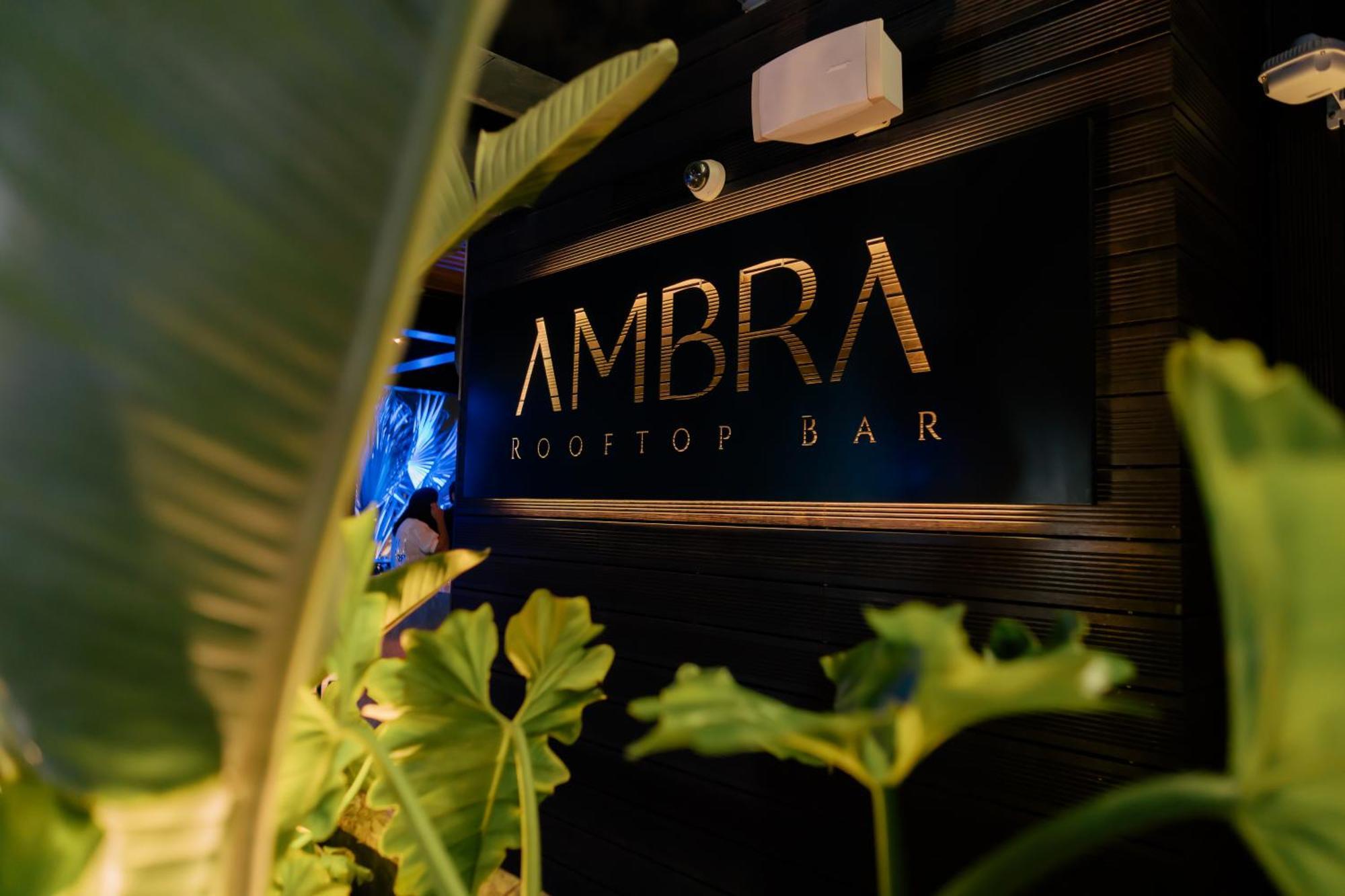 Pullman Lima Miraflores 외부 사진 AMBRA rooftop bar