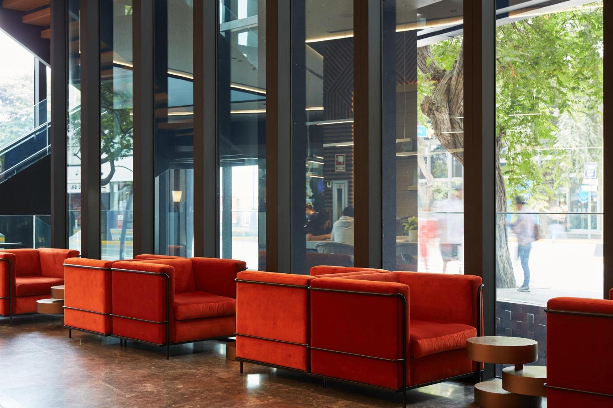 Pullman Lima Miraflores 외부 사진 The interior of the new building